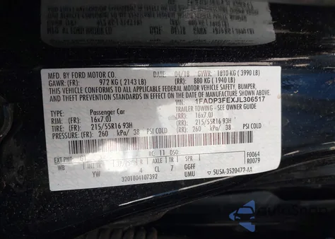 2018 Ford Focus Se z USA, uszkodzony, nr VIN 1FADP3FEXJL306517